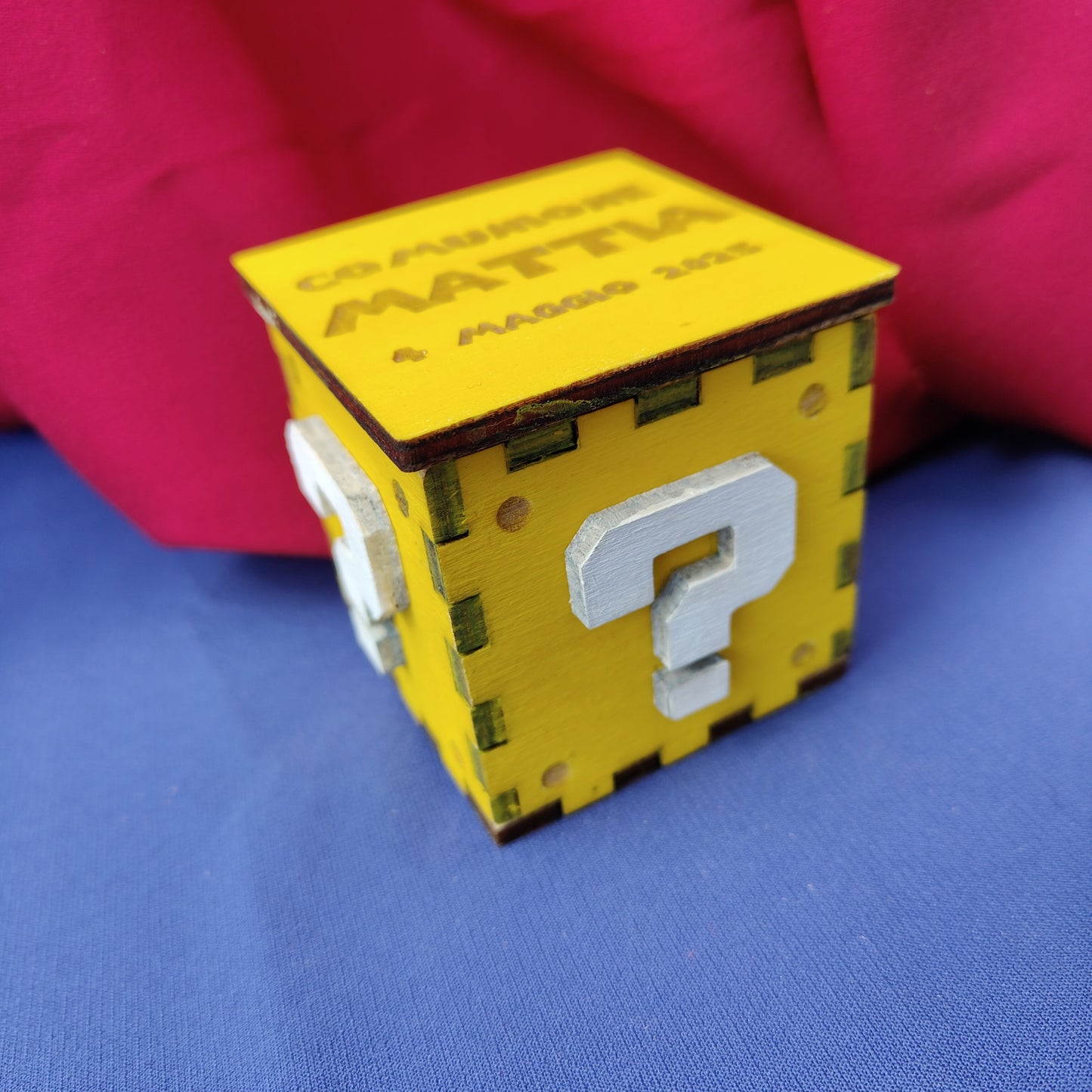 Scatolina Porta Confetti Super Mario Personalizzata – Bomboniera Artigianale in Legno