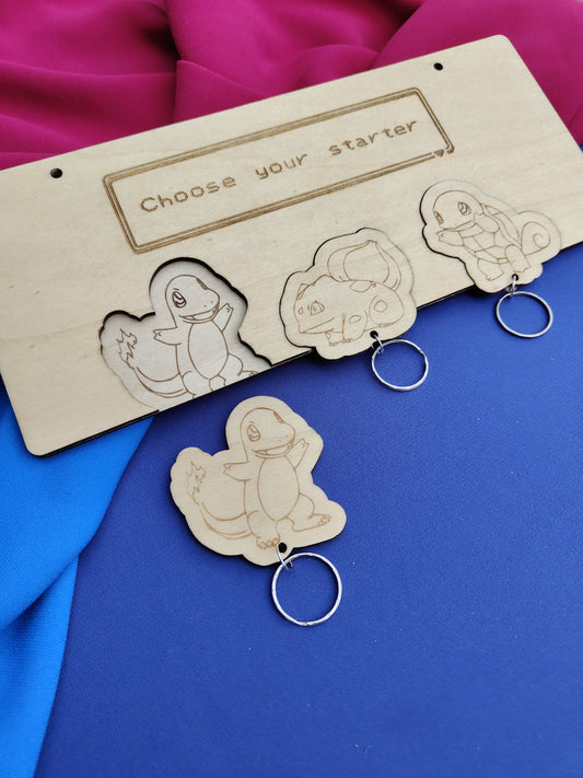 Portachiavi Personalizzato in Legno – Tema Pokémon Starter