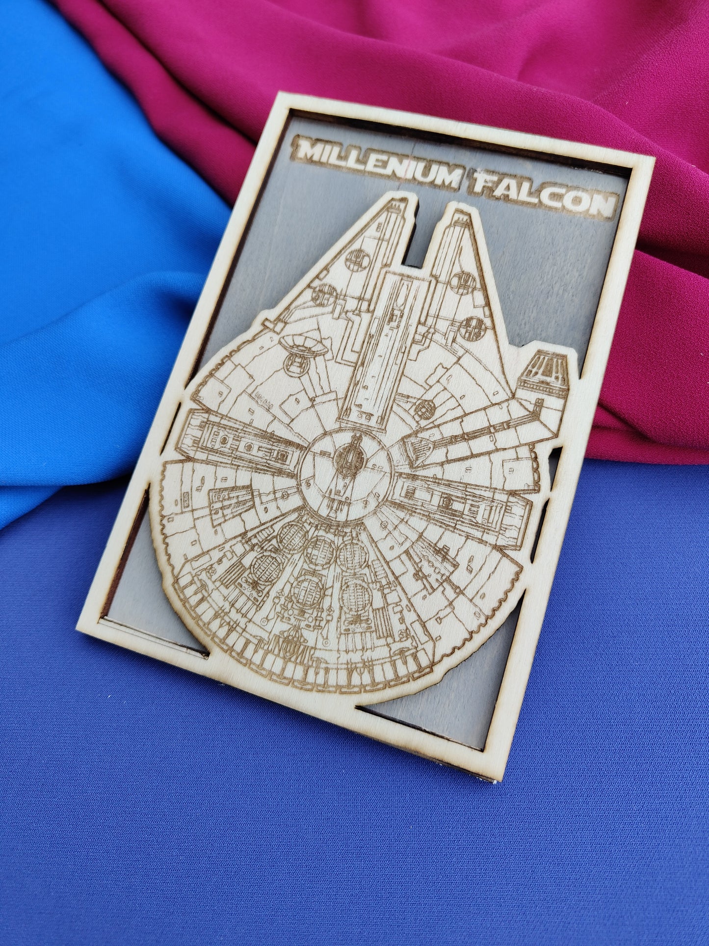 Quadretto Millenium Falcon Star Wars in Legno