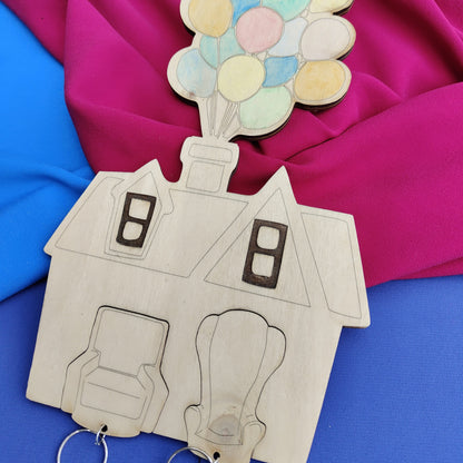 Portachiavi Personalizzato in Legno – Tema UP | Casa con Palloncini
