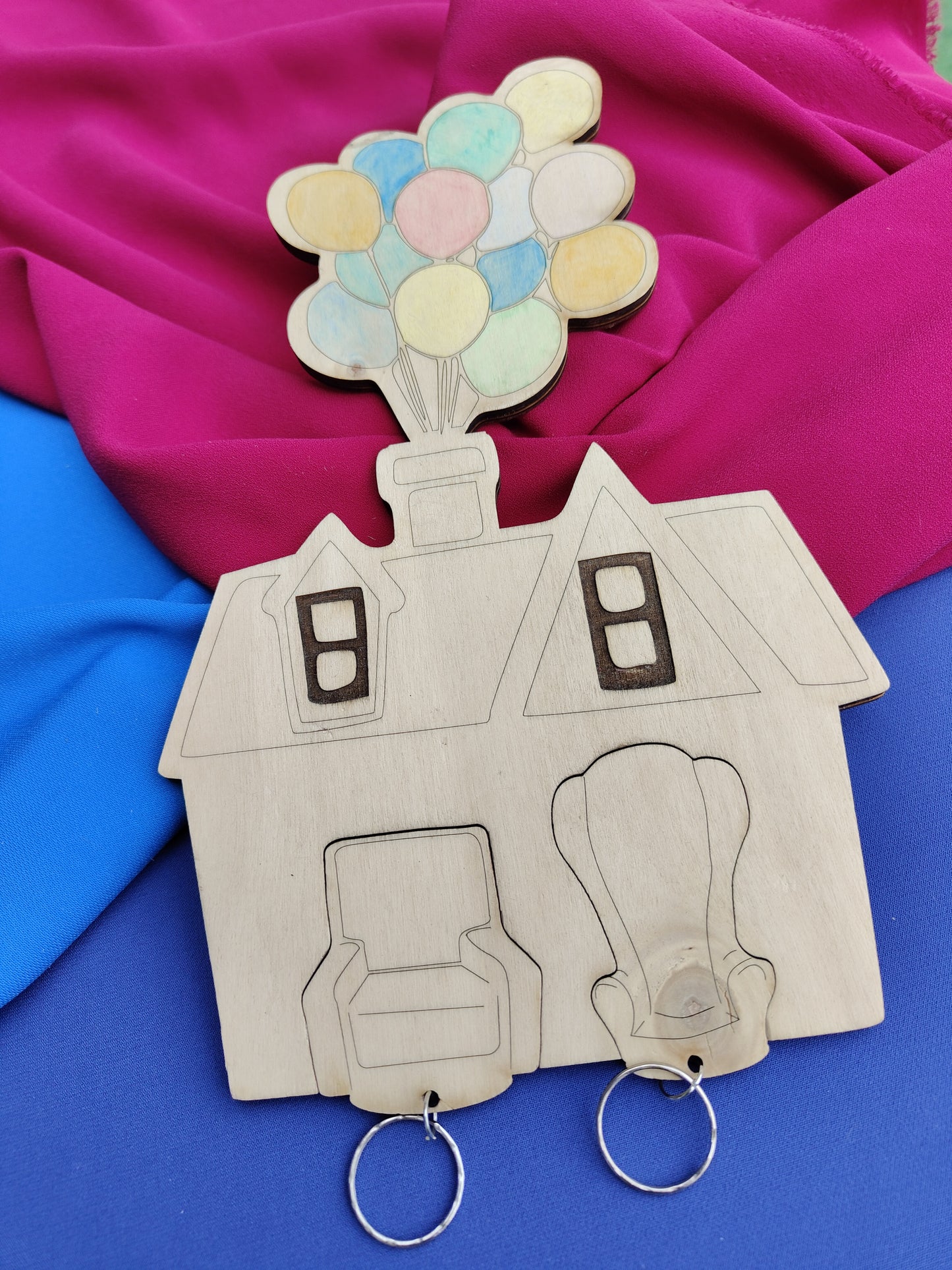 Portachiavi Personalizzato in Legno – Tema UP | Casa con Palloncini